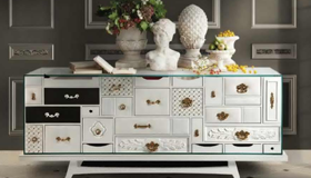 Chest of drawers